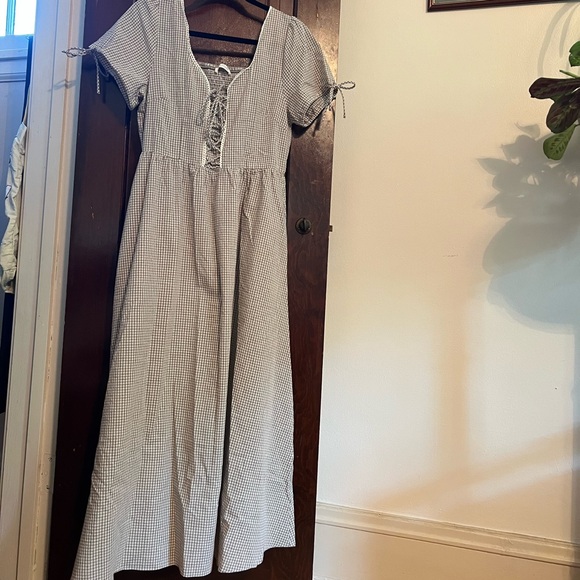 Neuflora Pembroke Dress, size m NWOT - Picture 2 of 7